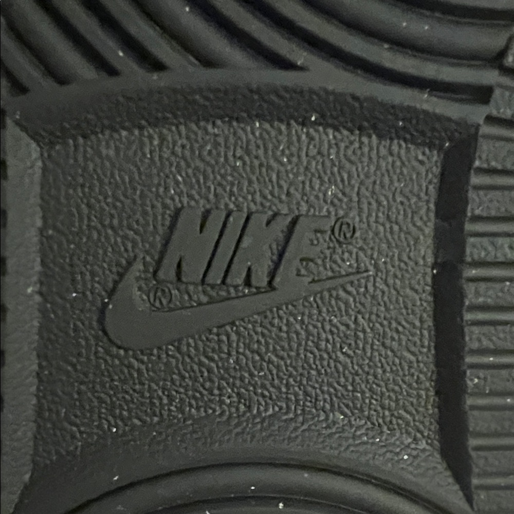 Nike Black & White Low-Top Sneakers with White Swoosh - Picture 7 of 9